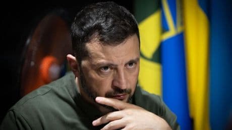 « Les Ukrainiens n’abandonneront pas leur terre » : Zelensky avertit avant le sommet Trump-Poutine