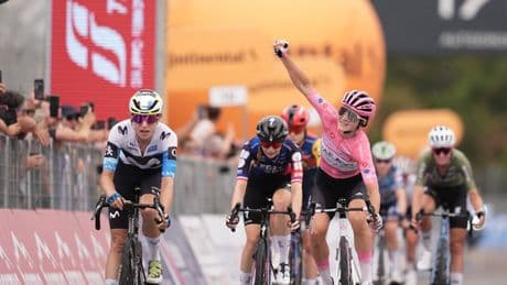 Elisa Longo Borghini vince il Giro d?Italia Women 2025: il bis della ciclista azzurra maglia rosa per il secondo anno consecutivo