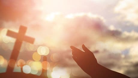 Americans think religion is making a big comeback: Gallup poll