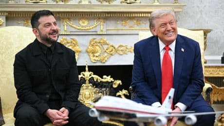 Costume, remerciements appuyés... Comment Volodymyr Zelensky s'est attaché à mettre Donald Trump dans les meilleures dispositions