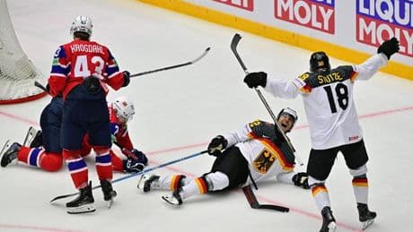 Eishockey-WM: Stützle-Vorlagen und Loch im Eis: DEB auf Viertelfinalkurs