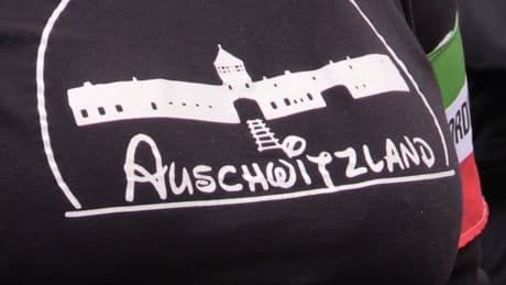 "Il fatto non sussiste". Assolta Selene Ticchi per la maglietta "Auschwitzland"