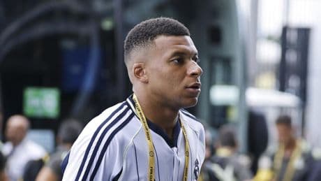 El PSG-Real Madrid se retrasa 10 minutos