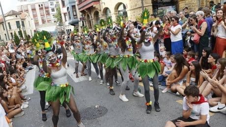 Los 'Saninazios' toman Algorta