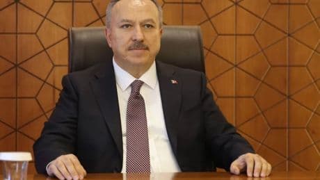 Nevşehir Valisi, koruma polisini müdür olarak atadı