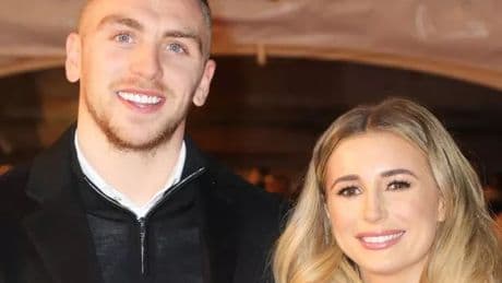 Dani Dyer wears West Ham kit in sweet nod to fiancé Jarrod Bowen as she jets off for hen trip