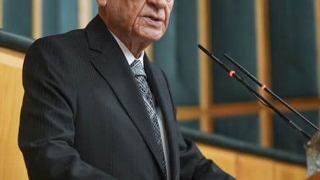 Bahçeli'den suça sürüklenen çocuk mesajı