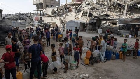 Influencer e delegazioni straniere a Gaza: ecco la nuova maxi-campagna mediatica di Israele