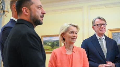Los líderes europeos llegan a la Casa Blanca para reunirse con Trump y apoyar a Zelenski