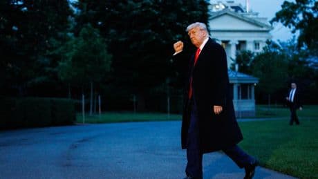 Trump busca en el Supremo revertir el fallo "de jueces activistas" que anula sus aranceles generalizados