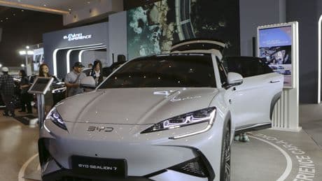 BYD just fired another shot in China's EV price war &mdash;&nbsp;and investors are worried