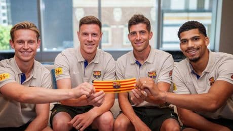 ¡De Jong y Ferran ven de capitán a Ter Stegen!