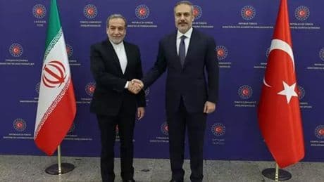 Son dakika haberi... Dışişleri Bakanı Hakan Fidan İranlı mevkidaşıyla görüştü
