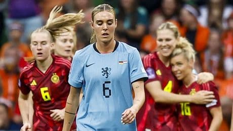 Oranjevrouwen vijf weken voor EK hard onderuit tegen Duitsland in Nations League