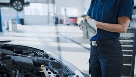 Schmutziger Lappen nach der Autowäsche: Diesen Fehler sollten Sie vermeiden