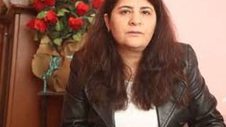 “Nefes alamıyor ama hâlâ cezaevinde”: Hasta mahpus Felem Aker Meclis gündeminde