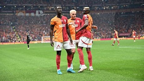 Serie A ekibi, Galatasaraylı Davinson Sanchez'e kanca attı