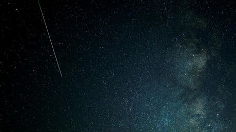 Perséides : c’est la nuit d’étoiles filantes la plus spectaculaire et la plus populaire de l’année