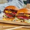 Berliner Kultmarke will zur Kette für Europa werden: Fast-Food-Restaurant Burgermeister startet Auslandsabenteuer in Polen