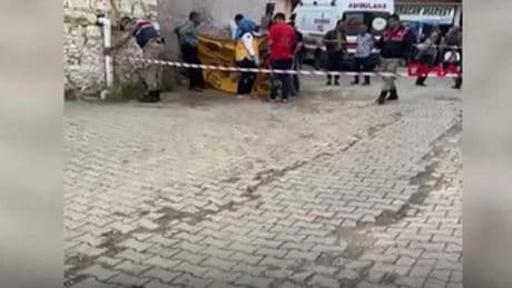 Kilis'te kahreden kaza! Otomobiliyle geri manevra yaparken hamile eşinin ölümüne neden oldu