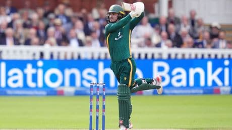 England face record run chase to set up decider as South Africa score 331