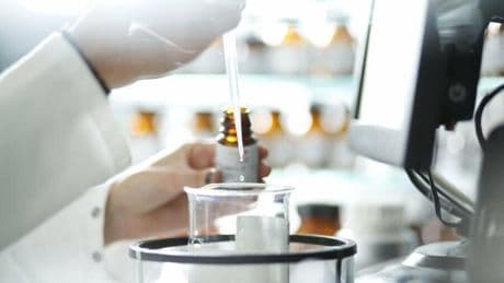 Handelsblatt-Auswertung: Aktie auf Fünf-Jahres-Tief: Nach dem Kursrutsch greifen Insider bei Symrise zu