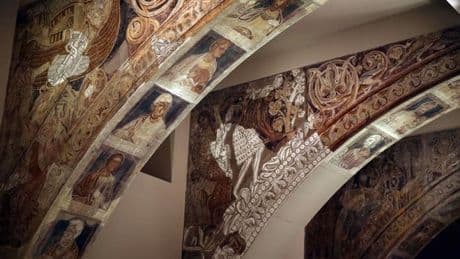 Las pinturas de Sijena del MNAC, pendientes de la decisión final del Tribunal Supremo