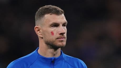 Dzeko-Fiorentina, accordo raggiunto: pronto il ritorno in Serie A, i dettagli