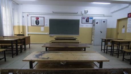 Ankara’da sadece kız öğrencilerin alındığı ortaokul açıldı