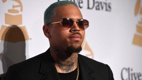 El rapero Chris Brown, en prisión provisional sin fianza acusado de lesiones graves a un productor