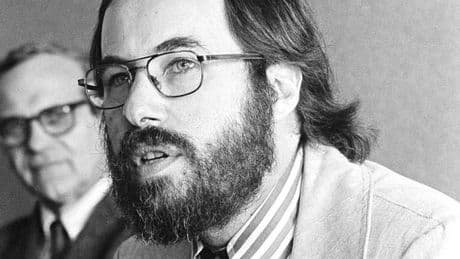 David Baltimore, lauréat du prix Nobel de médecine injustement accusé de fraude, est mort