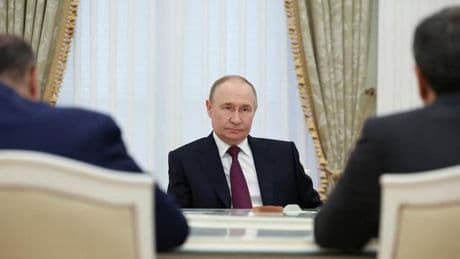 Iran: Putin verurteilt Angriffe auf den Iran als "unprovozierte Aggression"