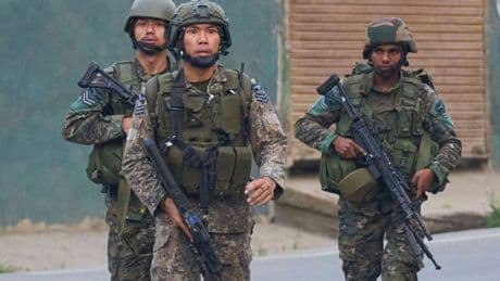 Kaschmir-Konflikt: Pakistans Premier kündigt Reaktion an – Sorge vor Eskalation