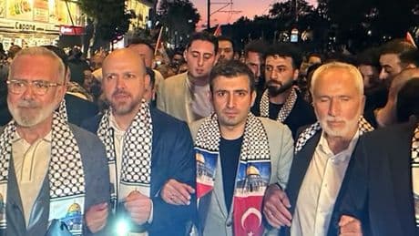 İsrail'e silah satan Leonardo ile ortaklık imzalayan Bayraktar, Gazze yürüyüşünde