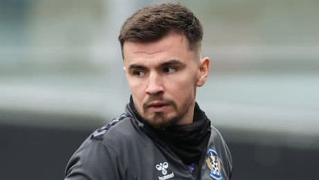Danny Armstrong addresses ‘strong’ January Hearts interest as he discusses future