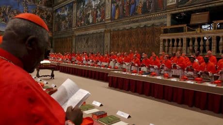 ¿Cuál es la probabilidad de que un español sea el nuevo Papa? Dos cardenales destacan entre los “papables”