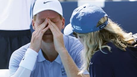 Sinner explica la razón de su retirada en Cincinnati y peligra su aparición en el US Open