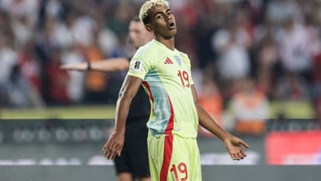 Flick carga contra la Federación por la lesión de Lamine Yamal: “Esto no es cuidar a los jugadores”