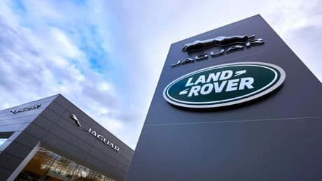 Jaguar Land Rover cutting up to 500 management jobs in UK