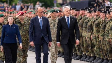Kanzler Merz in Litauen: Deutsche Soldaten für ein bedrohtes Land
