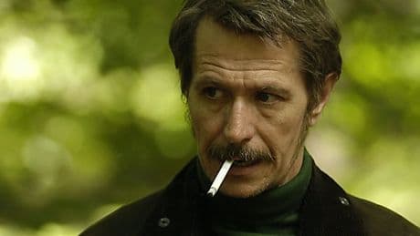 Si te gustó &#039;As bestas&#039;, no te pierdas este thriller español con Gary Oldman que puedes ver gratis