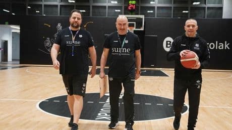Sergio García, uno de los ayudantes de Ponsarnau, vuela en solitario para entrenar al GBC