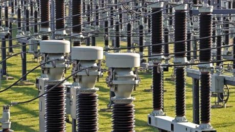 Energieforschung: Mehr Strom, mehr Steuerungsaufwand: Wie neue Technik Stromnetze leistungsfähiger macht