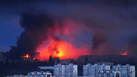 Krieg gegen die Ukraine: Charkiw erneut bombardiert: Tote und viele Verletzte