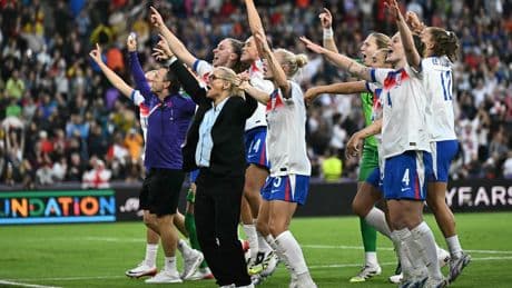 Juist de Engelse ploeg die zo ploeterde wint het EK, weer succes voor coach Sarina Wiegman
