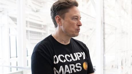 Another blow for Elon Musk as his $150 billion ticket to Mars crashes