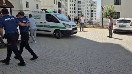 Türkiye'nin konuştuğu olayda yeni gelişme: Evinde gördüğü kişiyi öldüren polis serbest bırakıldı