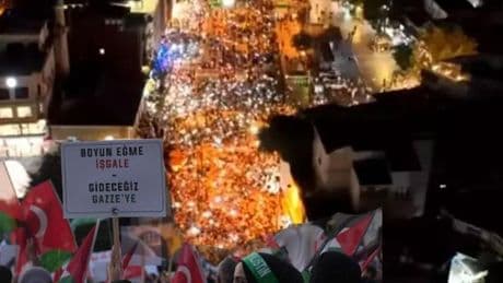 SON DAKİKA | İstanbul'da "Gazze'ye Umut Ol" yürüyüşü! Binlerce kişi Beyazıt Meydanı'nda toplandı