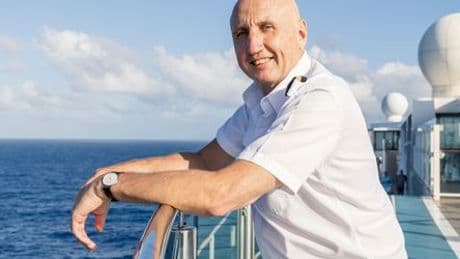 Arzt auf Kreuzfahrtschiff: »Wer bei Seegang gähnt, sollte sich schnell in seine Kabine begeben und hinlegen«