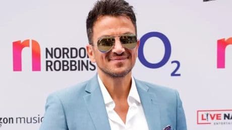Peter Andre makes 7-word parenting dig in Katie Price feud